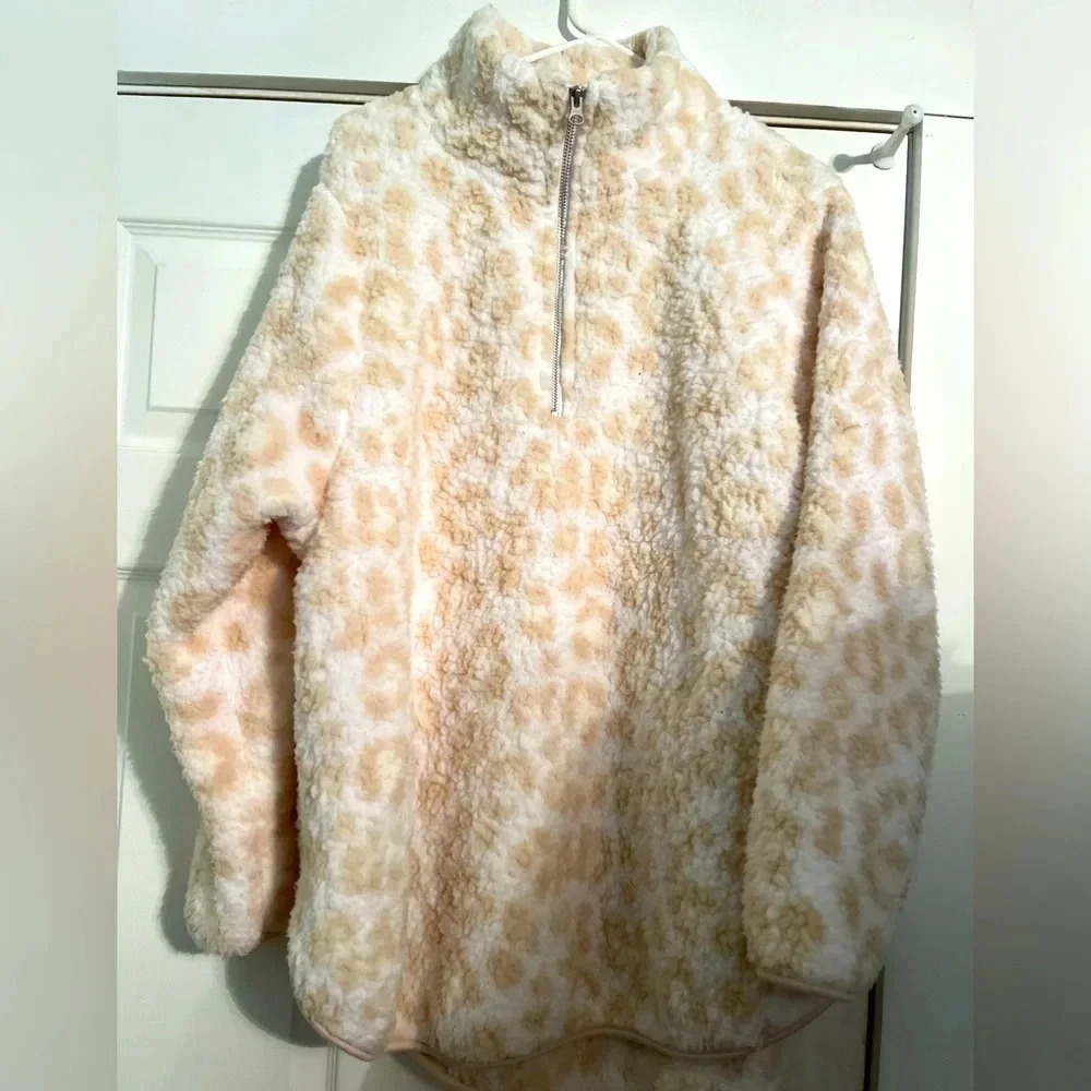 Sherpa pullover leopard pullover 1/4 zip new